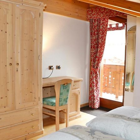 Bike&Ski Centro Apartments Livigno Esterno foto